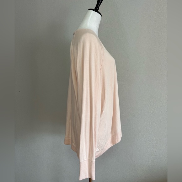 Athleta Soft Blush Pink Long Sleeve Pullover Top 2X Lightweight - Picture 2 of 8